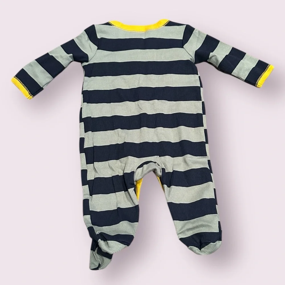 NWOT Carters Baby Striped Navy Button Front Footies Size 3 Months